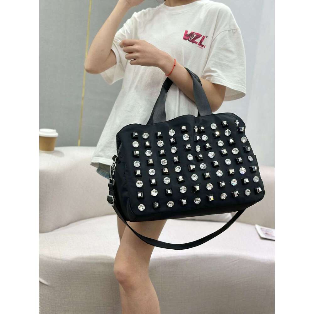 Large Capacity Rhinestone Inlaid Fashion Handbag Travel 2025 New Women's Crossbody Commuter Bag