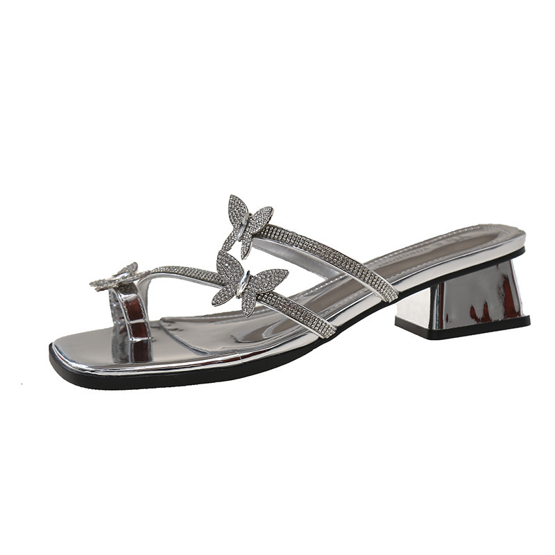 Ddmyoutdoor French Chunky Heel Stunning Slippers For Women Outdoor Summer New Fairy Style Butterfly Rhinestone Silver Toe Ring Sandals Outdoor Shoes
