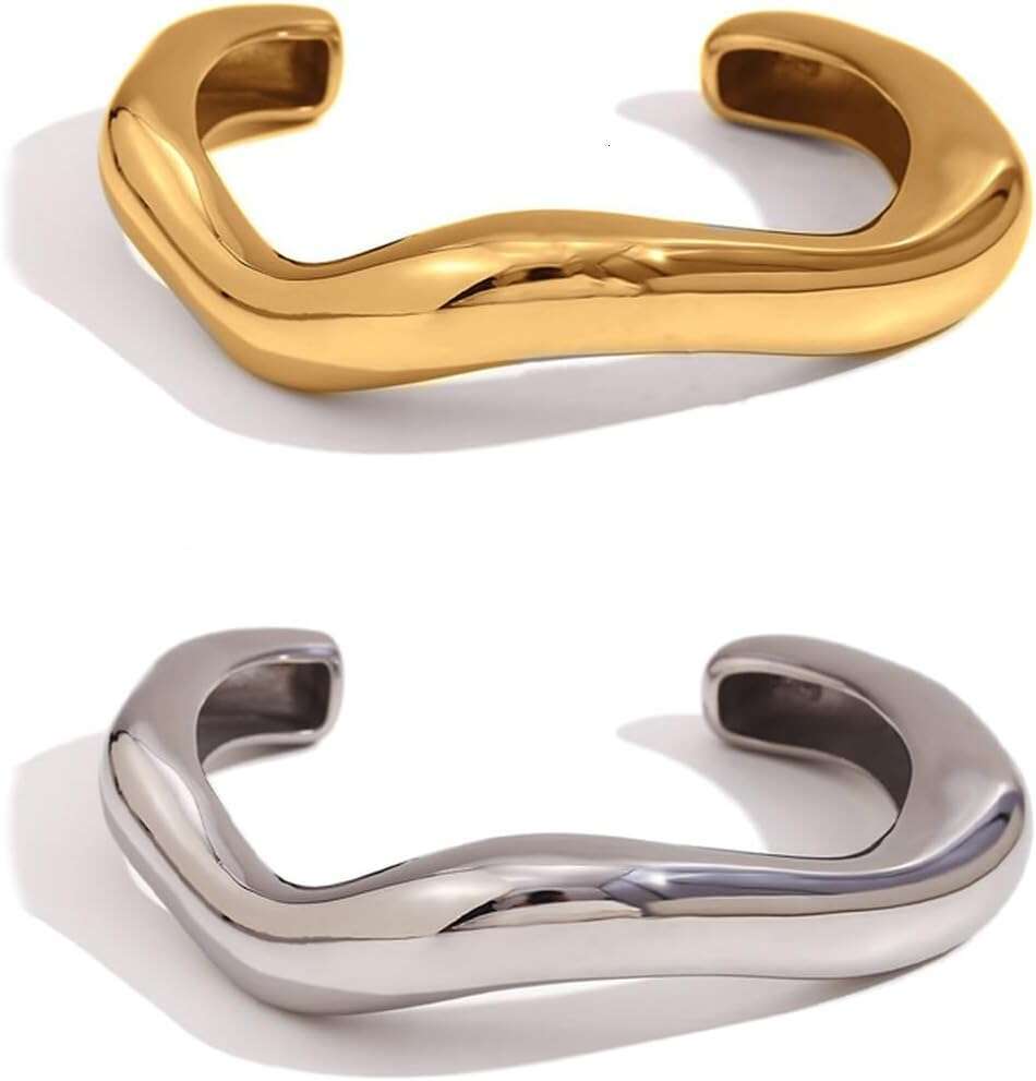 Chunky Gold Bangle Bracelets for Women,Trendy Thick Mixed Metal Bracelet Set Stack Wave Statement Bracelets,Charm Everyday Jewelry Accessories Gift