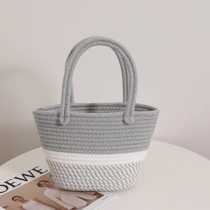Luxury Women S Bags Ladies Free delivery Handbag Retro Beach Red Small Chain Zipper Travel Spacious Adjustable Strap Tote Bag Textured Crossbody Bag