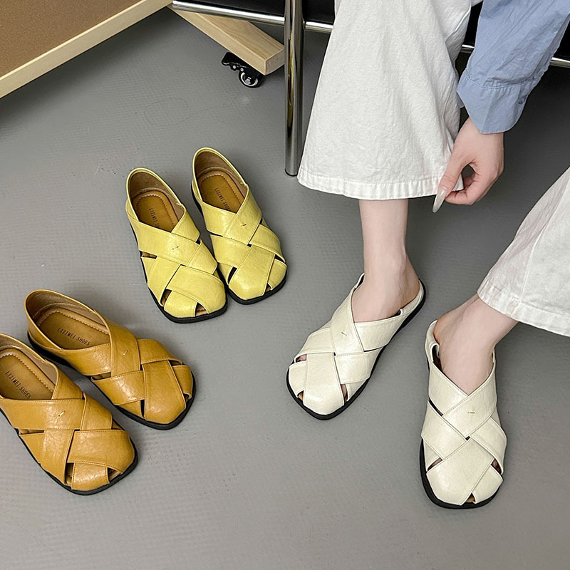 Ddmyoutdoor Artistic Forest Style Flat For Women Leather Back Strap Roman Shoes Summer New Soft Sole Ladies Sandals Outdoor Shoes