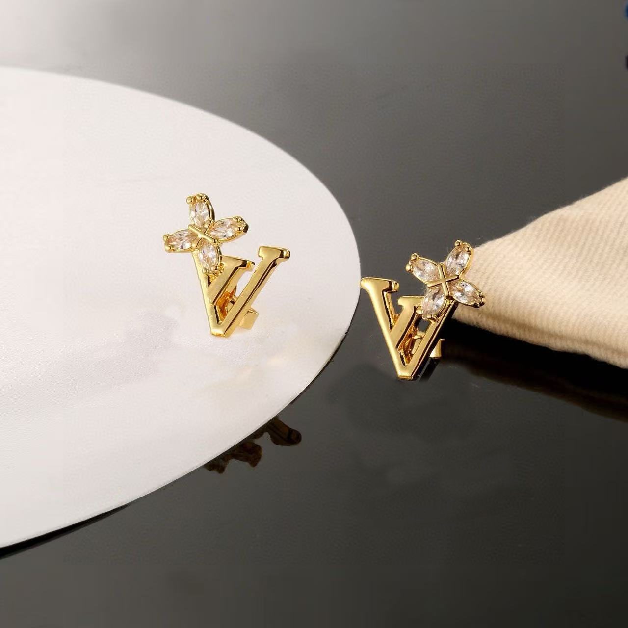 Brass material gold earrings designer earrings for women moissanite chain earrings Valentine's Day wedding party gift jewelry designer for women