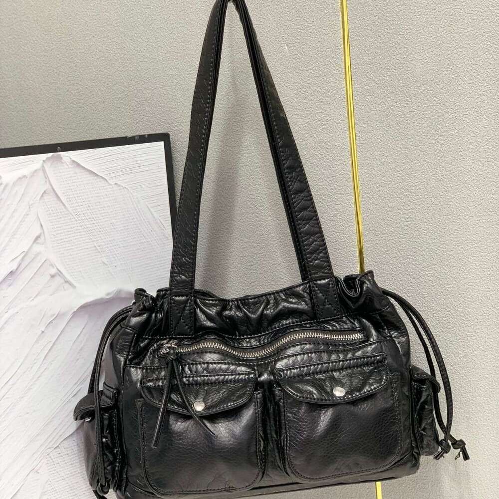 2025 New Women's Fashion Washed Vintage Shoulder Versatile Large Capacity Tote Bag