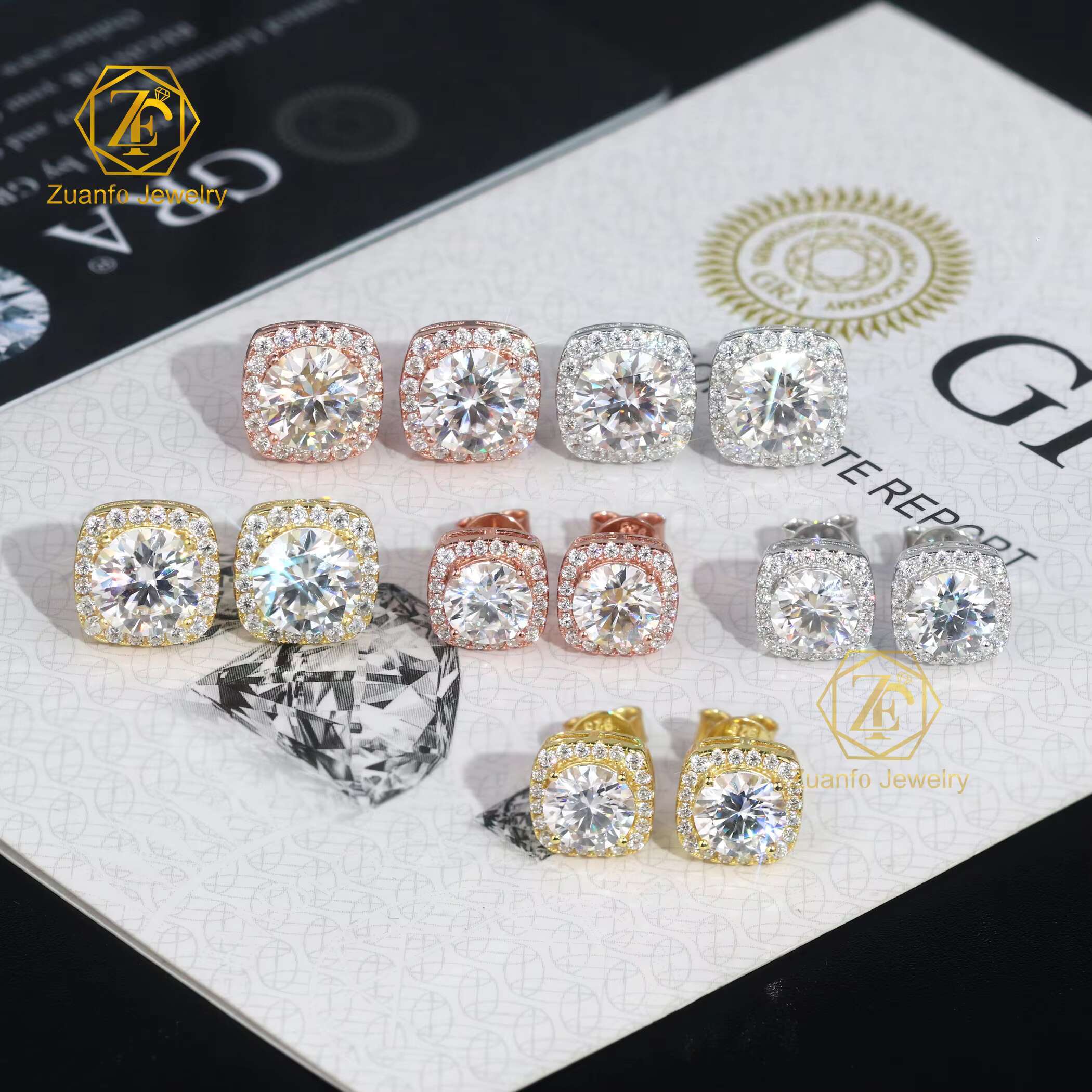 Luxury 925 Sterling Silver 18K Gold Plated Waterresistant Round 1CT 2CT Moissanite Stud Earrings for Men and Women