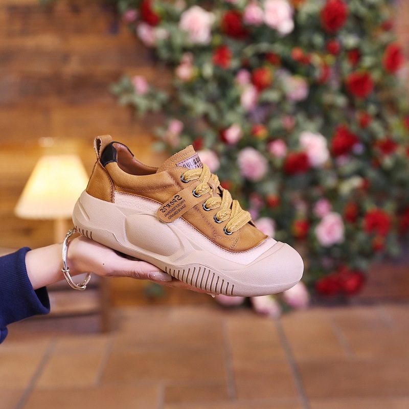 Ddmysports Lightweight Non Slip Versatile Sports Casual New Spring Thick Soft Sole Breathable Mom Flat Shoes For Women Outdoor Shoes