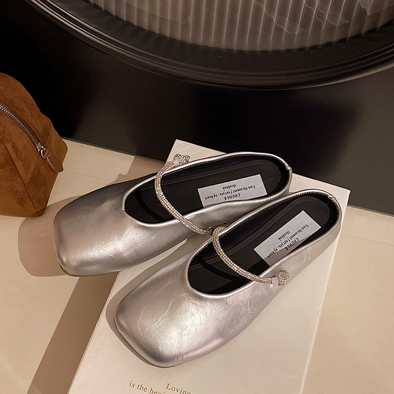 Ddmyoutdoor Evening Breeze Gentle Shallow Mouth Single For Women New Style Rhinestone Shiny Mary Jane Korean Version Grandma Flat Shoes Outdoor Shoes