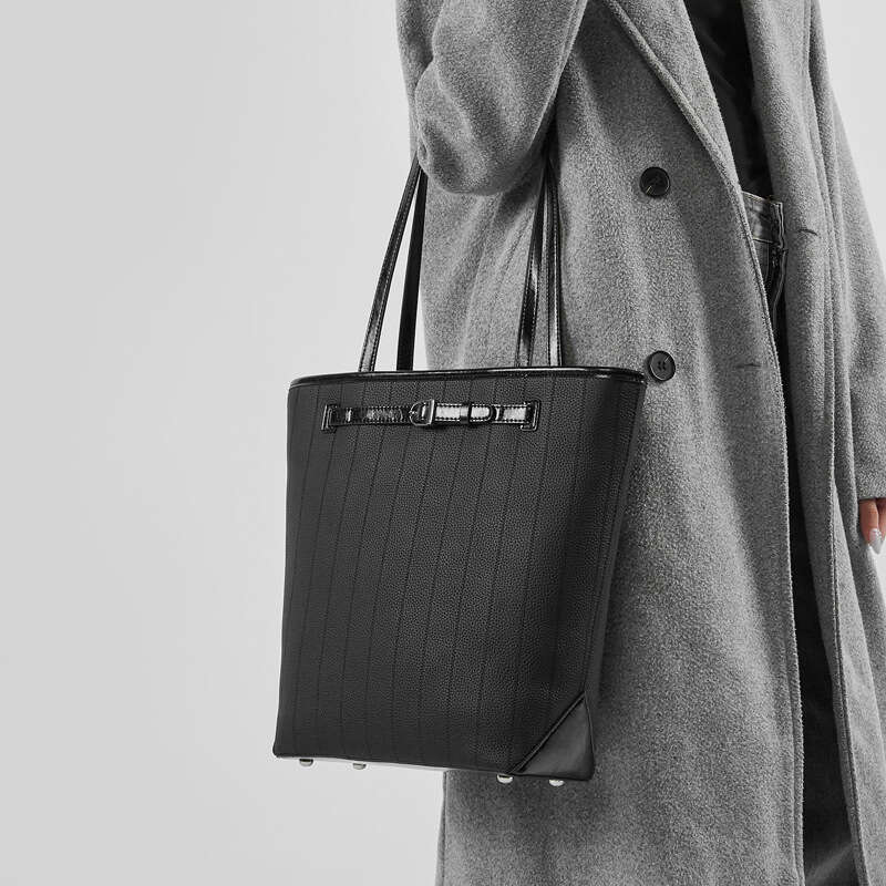 Designer Bag Genuine Leather Large Capacity Commuter Underarm For Women New Lazy Style Pattern Top Layer Cowhide Tote Bag