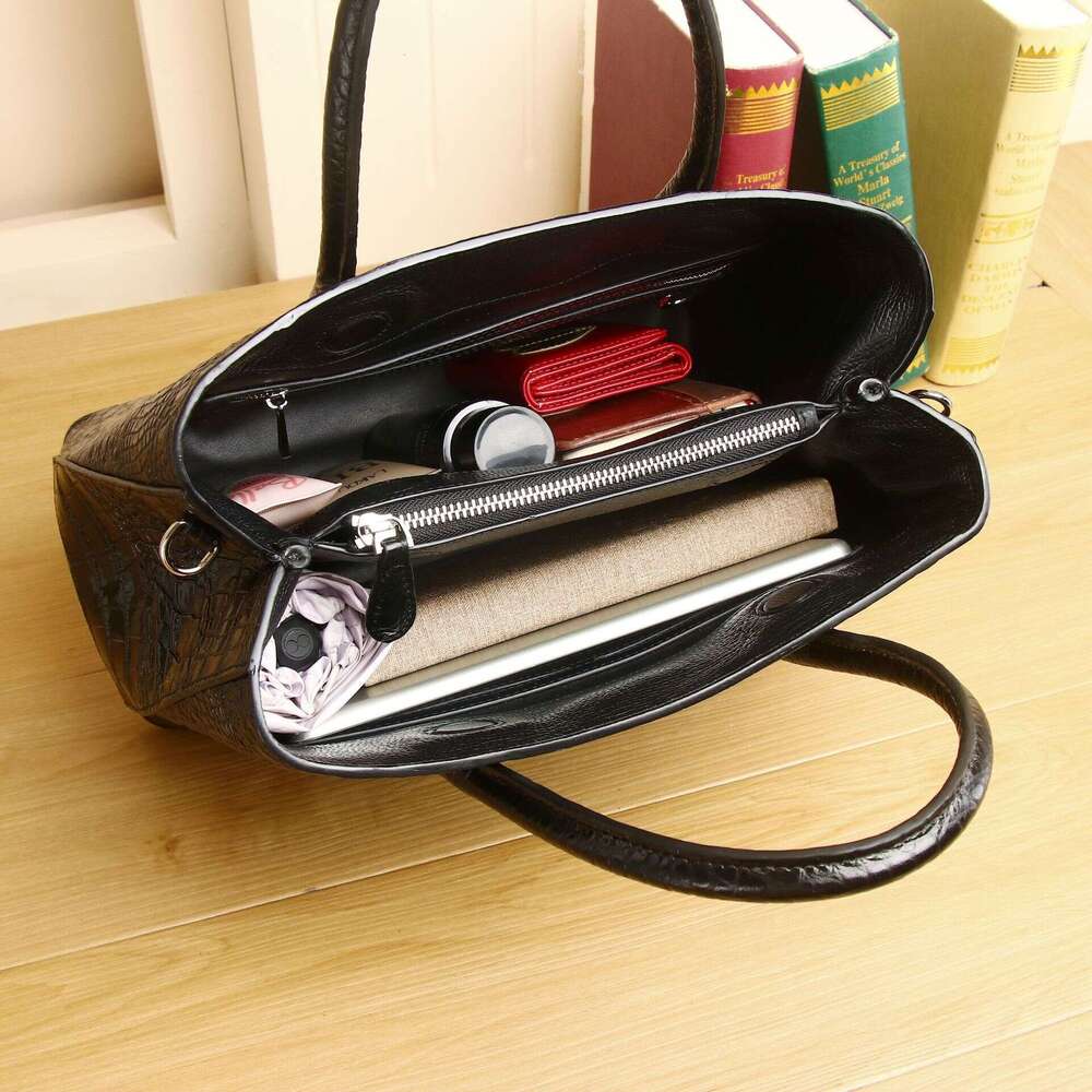 Large Pattern Crocodile Belly Capacity Top Layer Cowhide Handbag Shoulder Crossbody Fashionable Women's Bag