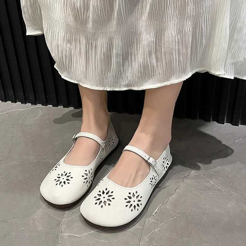 2025 New Ladies Leather Shoes Fi Slip Womens Flat Shoes Soft Comfort Walking Shoes Lightweight Non-slip Loafers Shoes XJ250614