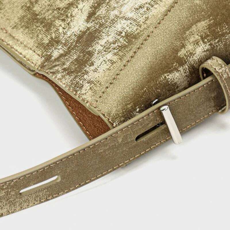 New Ladies Cowhide Leather Shoulder Trendy Sier Women's Hobo Handbag Design Casual Tote Bag Purses and Handbags