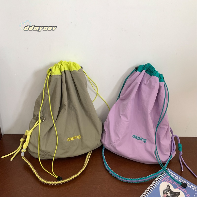 2024 New Fashion Versatile Drawstring Crossbody Personality Simple Single Shoulder Women's Bag Color-blocking Lightweight Handbag ddmynov