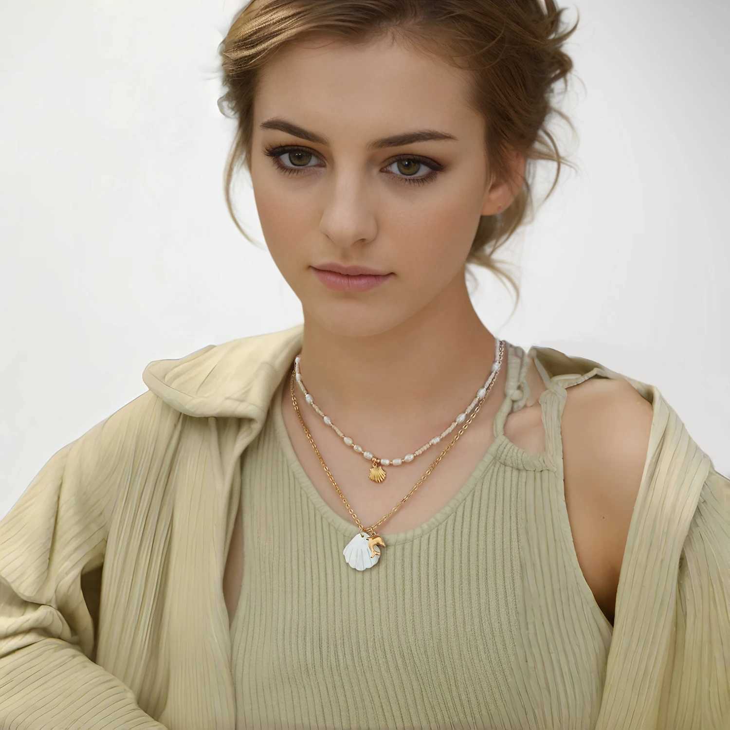 UHBINYCA Shell and Marine Life Pendant Necklace for Ladies Summer Beach Leisure Style Stainless Steel Jewelry Z250614