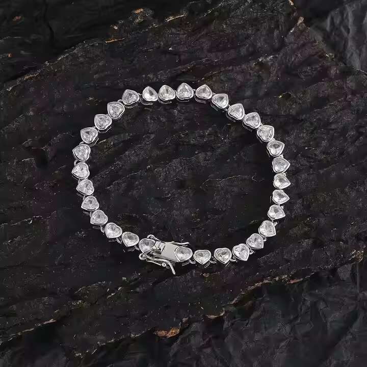 6-Inch Heart-Shaped Moissanite Diamond Tennis Bracelet 925 Silver/10K Gold Perfect Gift for Anniversary Birthday Valentines Day