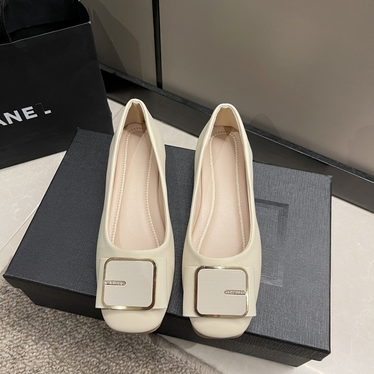 Ddmysports Spring New Fashion Square Toe Shallow Mouth Soft Sole Leather Flat Chunky Heel Work Women S Single Shoes Outdoor Shoes