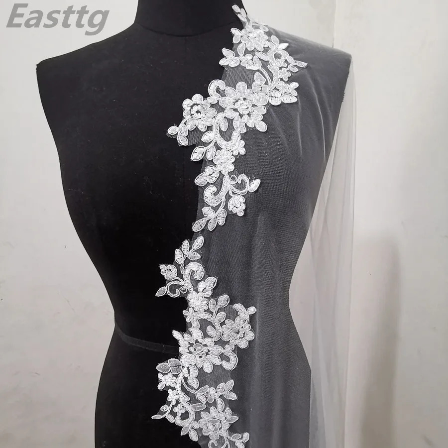 2024 Real Pos White/Ivory Wedding Veil Long Comb Lace Mantilla Cathedral Bridal Veils Wedding Accessories Veu De Noiva 250603