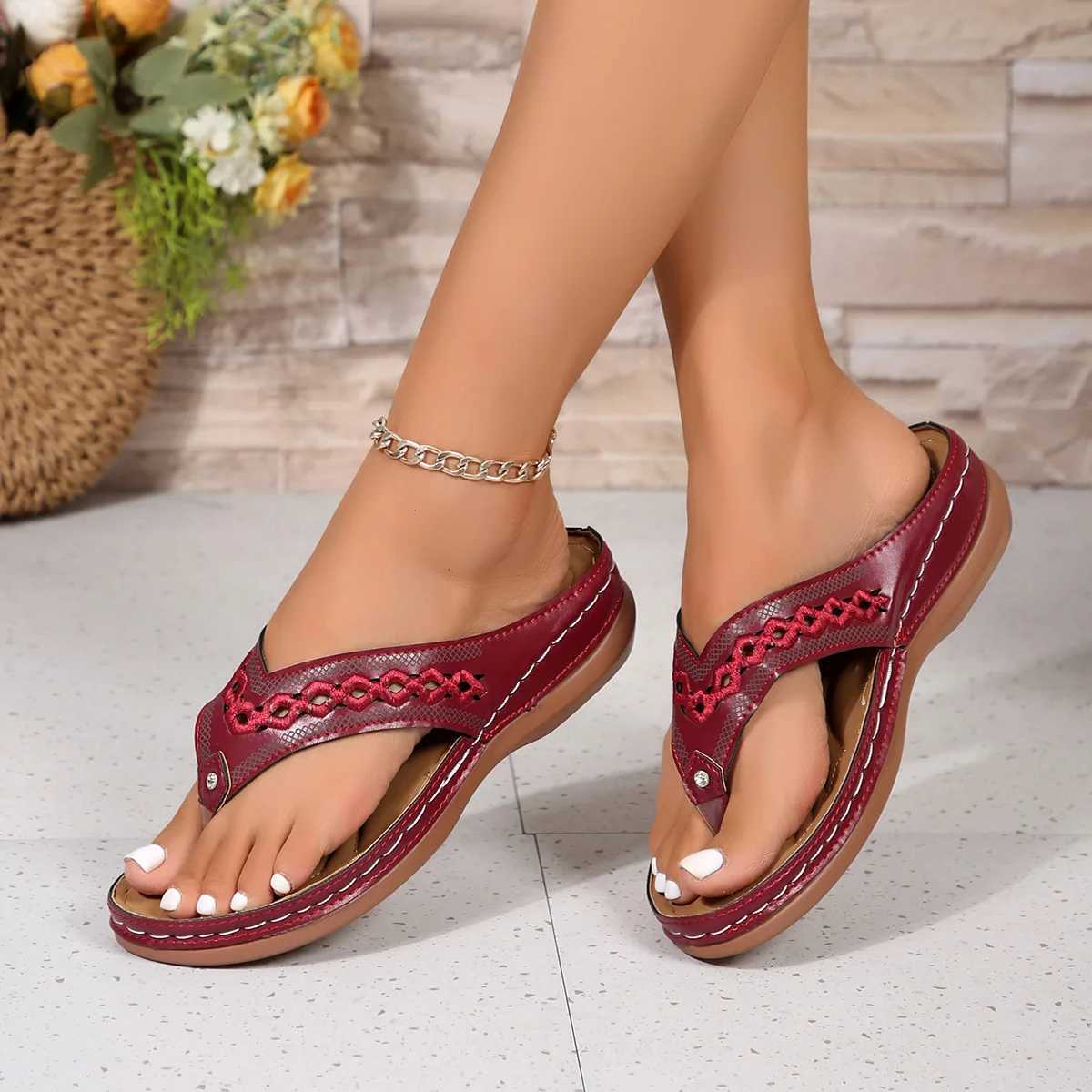 Women Sandals Summer Handmade Leather Sandals Trendy Lightweight Fashion Shoes Outdoor Comfortable Simple Sandals Slides Women Z250614