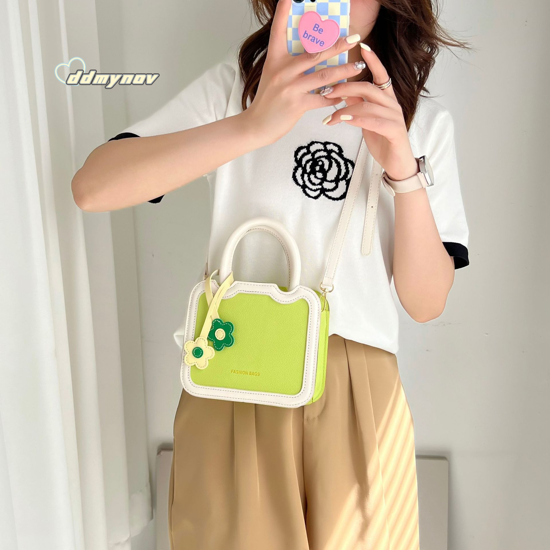 High-end for Women Summer 2025 New Niche Design Ins Crossbody Handbag Small Square Bag ddmynov