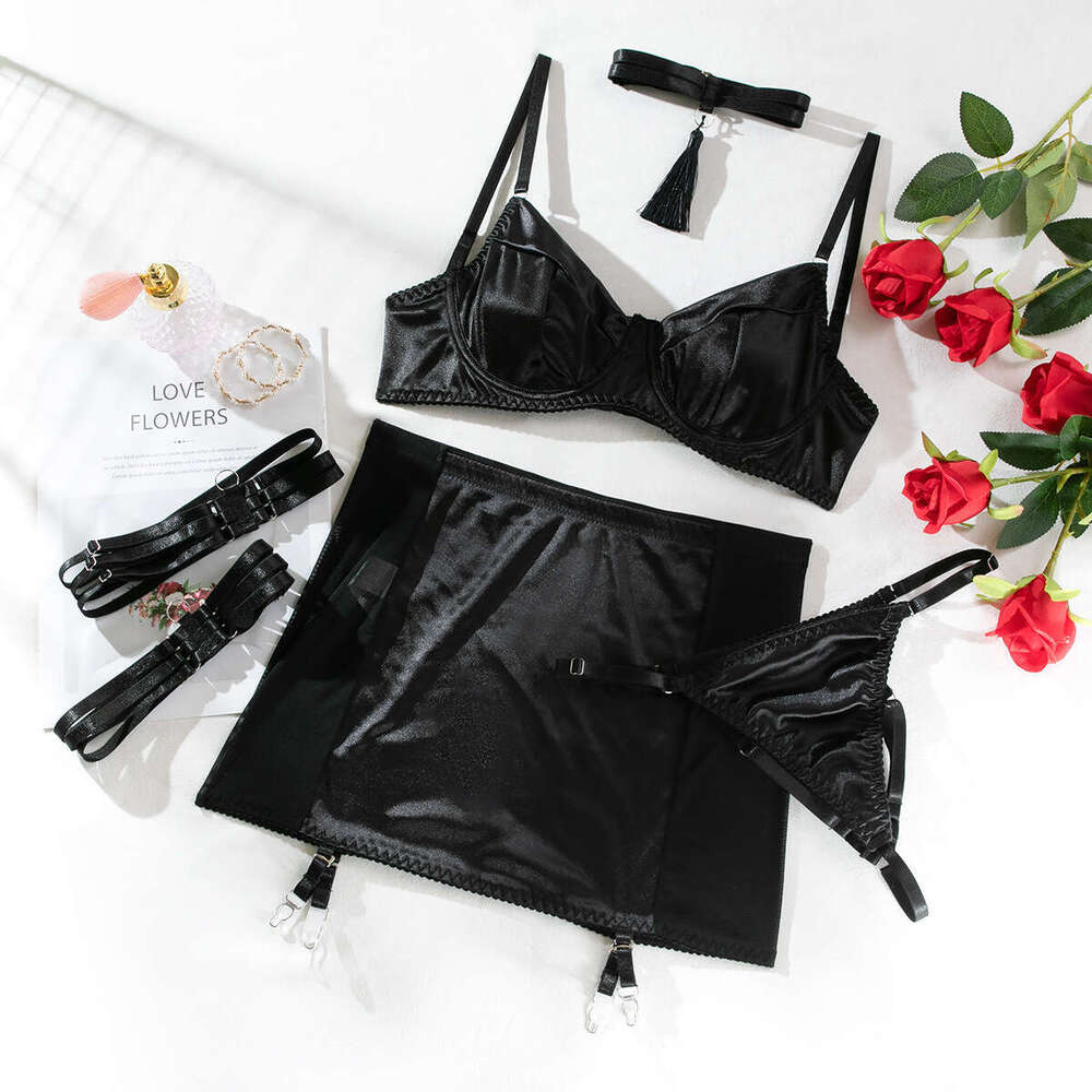 Sexy Lingerie Porn Suits Hot Selling Satin Tassel Halter Sexy Lingerie Underwire Push Up Hip Skirt Thong Set Spell Lingerie