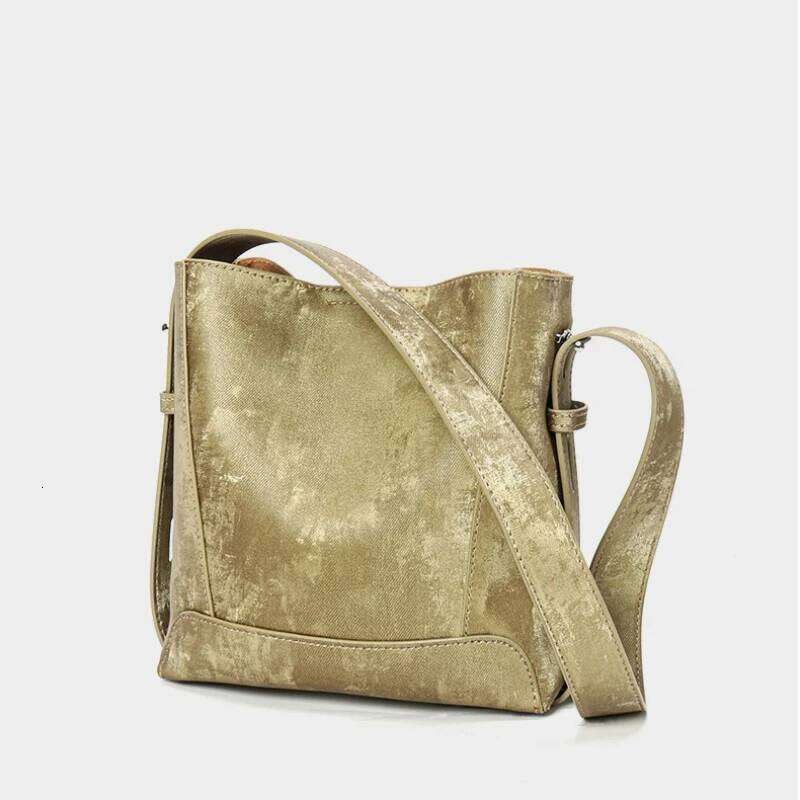 New Ladies Cowhide Leather Shoulder Trendy Sier Women's Hobo Handbag Design Casual Tote Bag Purses and Handbags