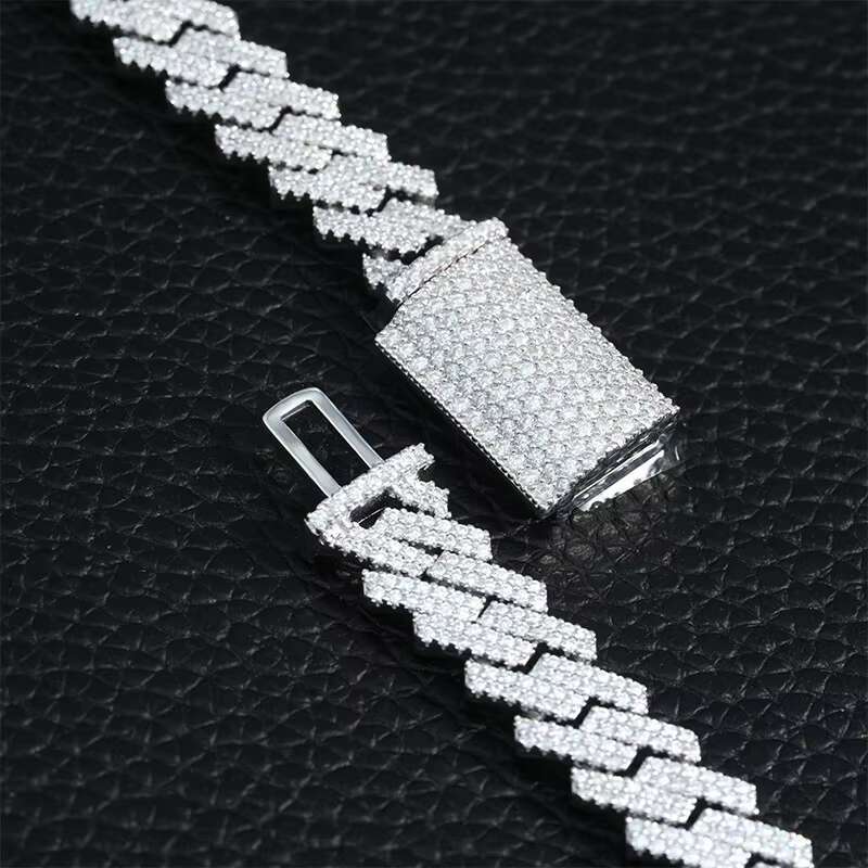 Luxury Men Hip Hop Iced Out Fine Jewelry S925 Silver VVS 10MM Moissanite Cuban Link Chain Necklace