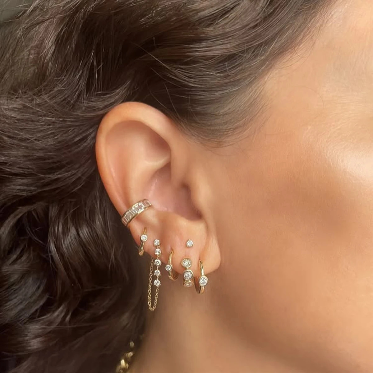 Youthway Gold Plated Stainless Steel Geometric White Zircon C-shape Ear Clips For Ladies Anti Allergic Elegant Trendy Jewelry 250610