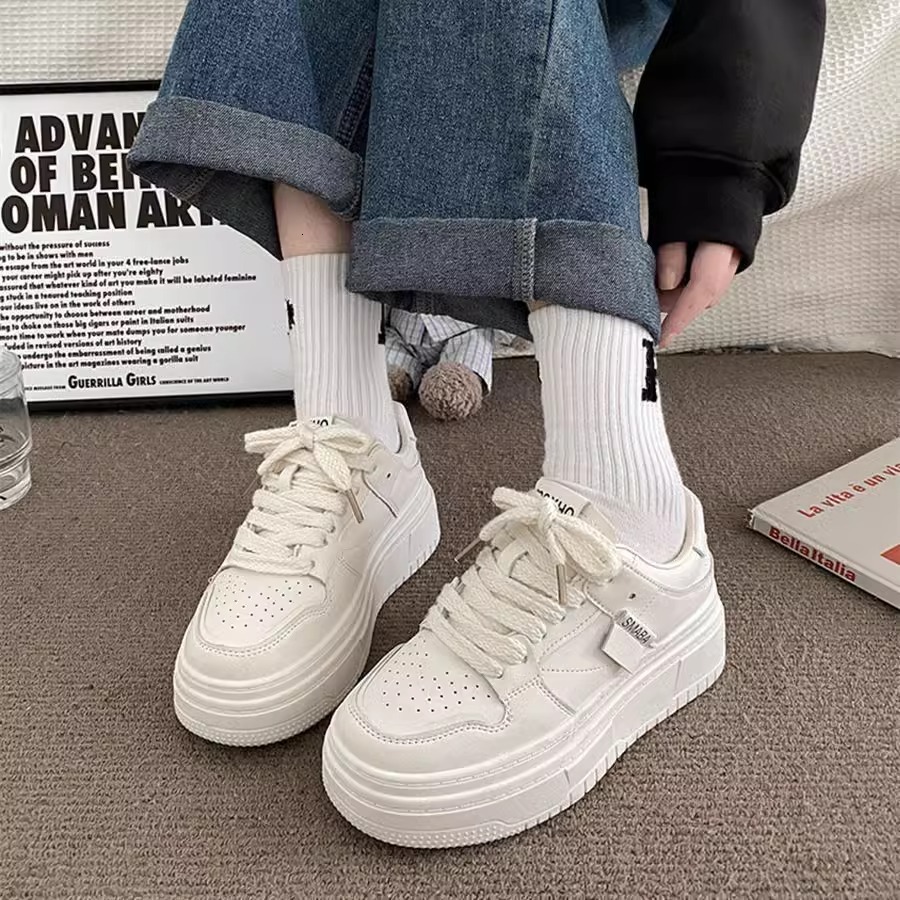 Ddmysports Korean Style Casual Sneakers Women Spring Autumn Internet Celebrity Height Increasing Versatile Breathable Thick Sole Bread White Shoes Out