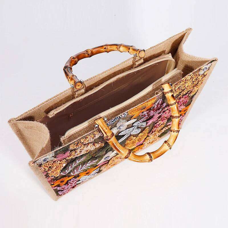 Fashion Sequins Embroidery Large Tote Bags Bamboo Handle Women Handags Flower Straw Summer Beach Bag Big Shopper Purses 2024