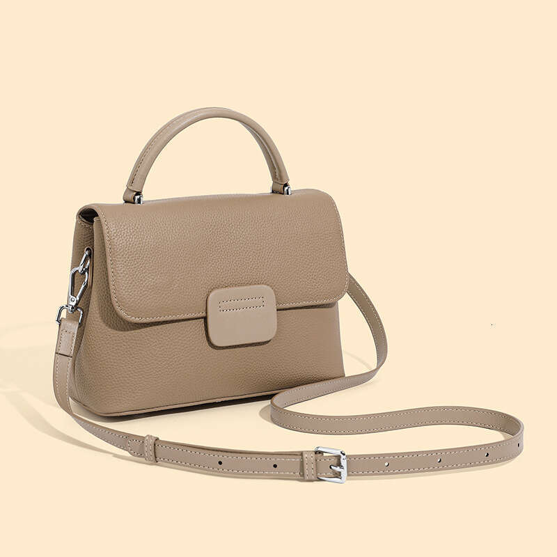 Designer Bag Top Layer Cowhide Women S Single Crossbody Simple Fashion Classic Shell Bag With Shoulder Straps Large Capacity Soft Leather