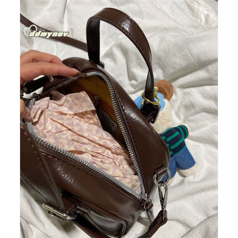 High-Quality Texture for Women 2025 New Korean Style Spring Handbag Niche Girl Shoulder Crossbody Bag ddmynov