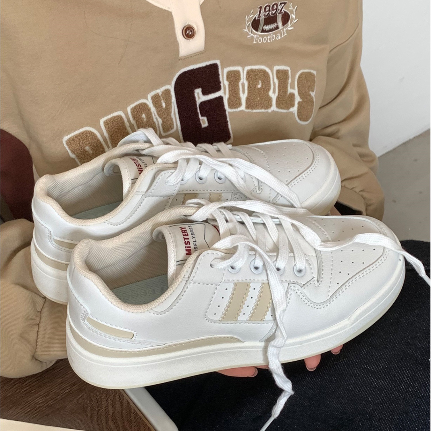 Ddmysports Women S Trendy Spring New Sports White Versatile Couple German Training Shoes Niche Breathable American Style Sneakers Outdoor Shoes