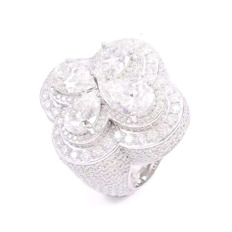 Pass Diamond Tester Hip Hop D Color VVS Bling Moissanite Four Leaf Clover Ring With 925 Sterling Silver GRA Women Men