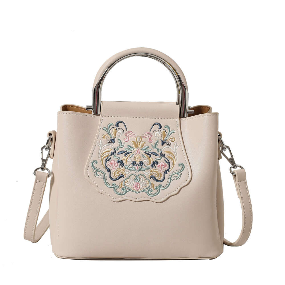 Spring Summer New Handbag Chinese Style Embroidered Tote High-End Large Capacity Literary Women's Bag