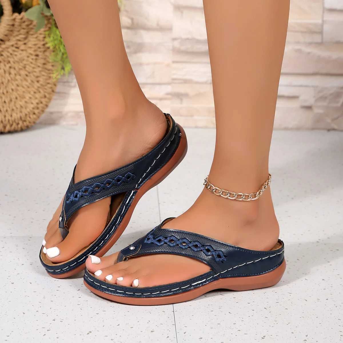 Women Sandals Summer Handmade Leather Sandals Trendy Lightweight Fashion Shoes Outdoor Comfortable Simple Sandals Slides Women Z250614