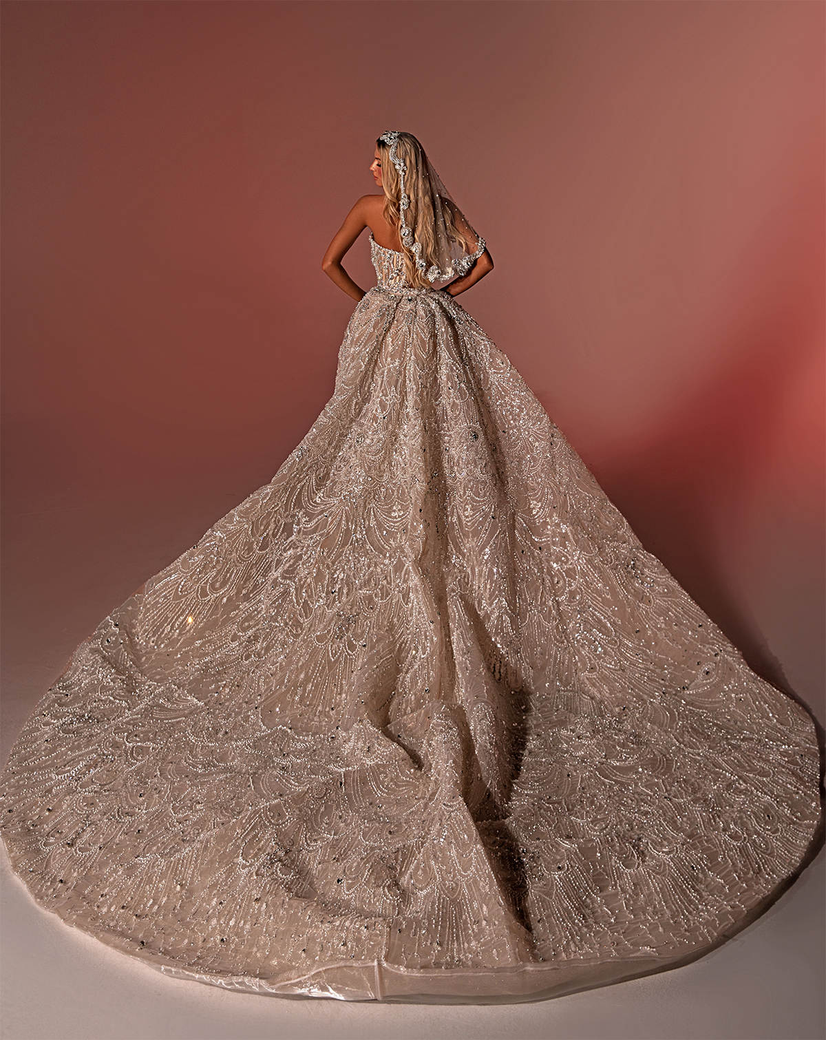 Luxury Mermaid Wedding Dresses V-Neck Lace Chiffon Appliques Shining Sequins Floor Length Plus Size Detachable Train Bridal Gowns Romantic Vestido De 