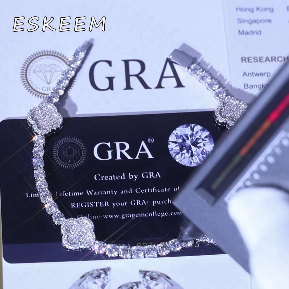 High Quality VVS Moissanite Four Leaf Clover Tennis Bracelet 925 Sterling Silver Gold Plated Iced Out Womens Jewelry