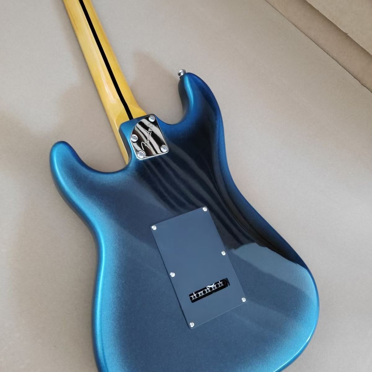 high-end customization, Xiao Shuang Yao stringing board, visually appealing electric guitars, free shipping included.