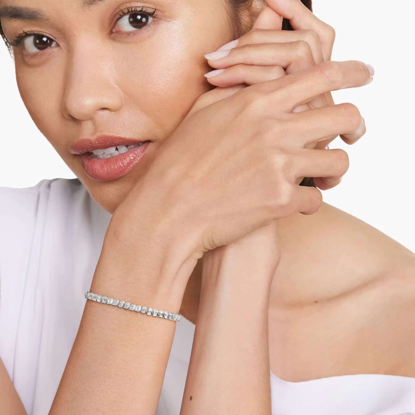 Fashion 2.50 MM Moissanite Diamond Tennis Bracelet 925 Silver/10K Gold Perfect Jewelry Gift for Women Who Love Luxury and Style