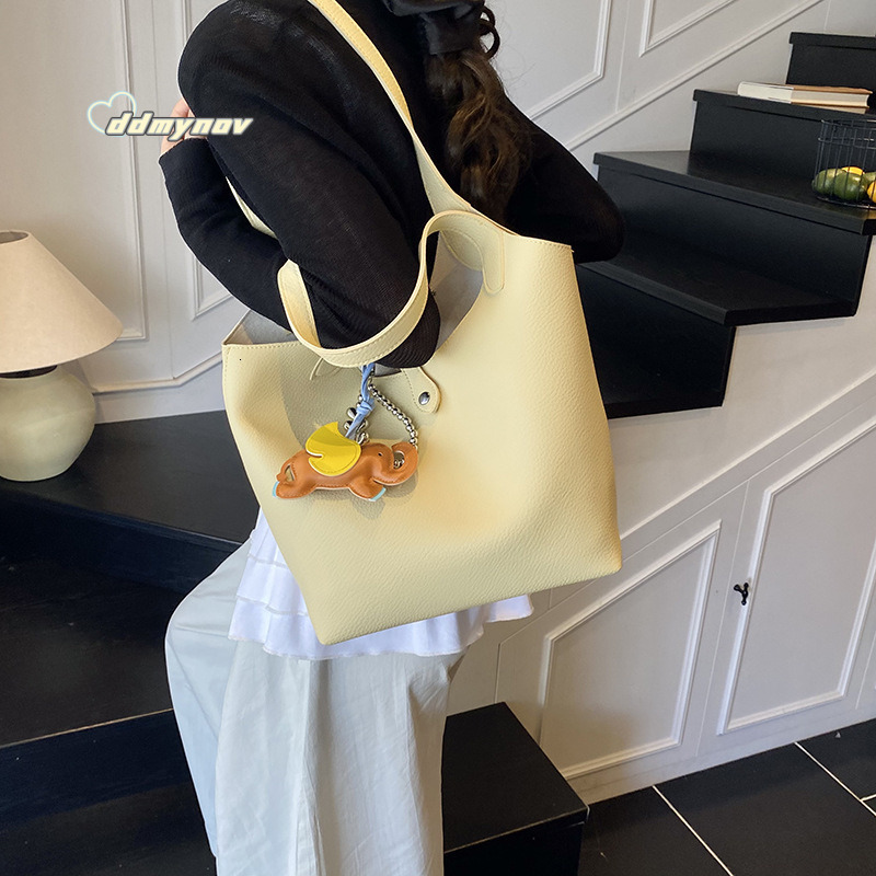 Large Capacity for Women 2025 Summer New Handheld Tote High-end Simple Versatile Commuter Shoulder Bag ddmynov