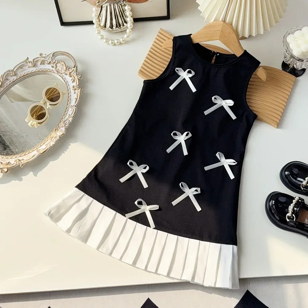 Black Bow Decoration Princess Dresses Korean Version Summer Sleeveless Girls Dress Sweet and Simple Childrens Clothing 250614