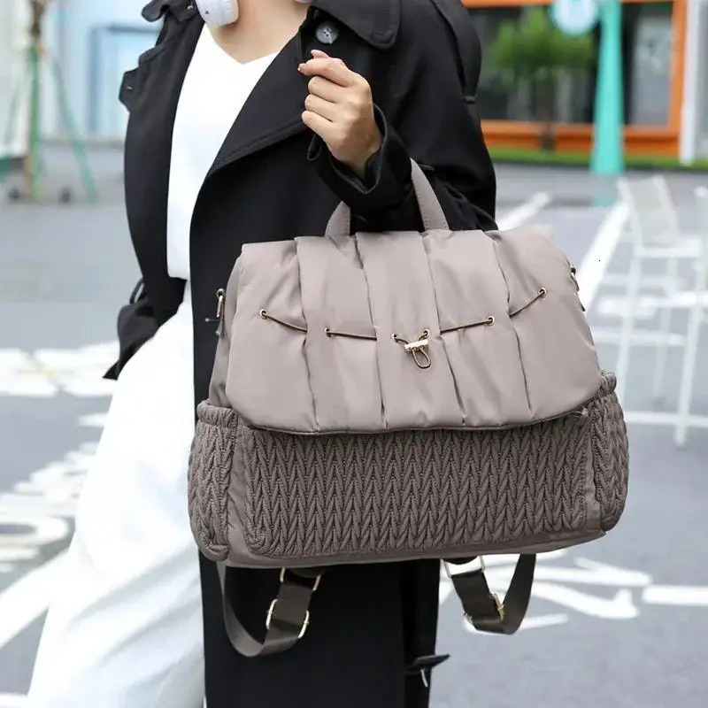 Large Capacity Mommy Diaper Bags Womens Hospital born Nurse Bag Backpacks with changing mat Convenient Bab 250614