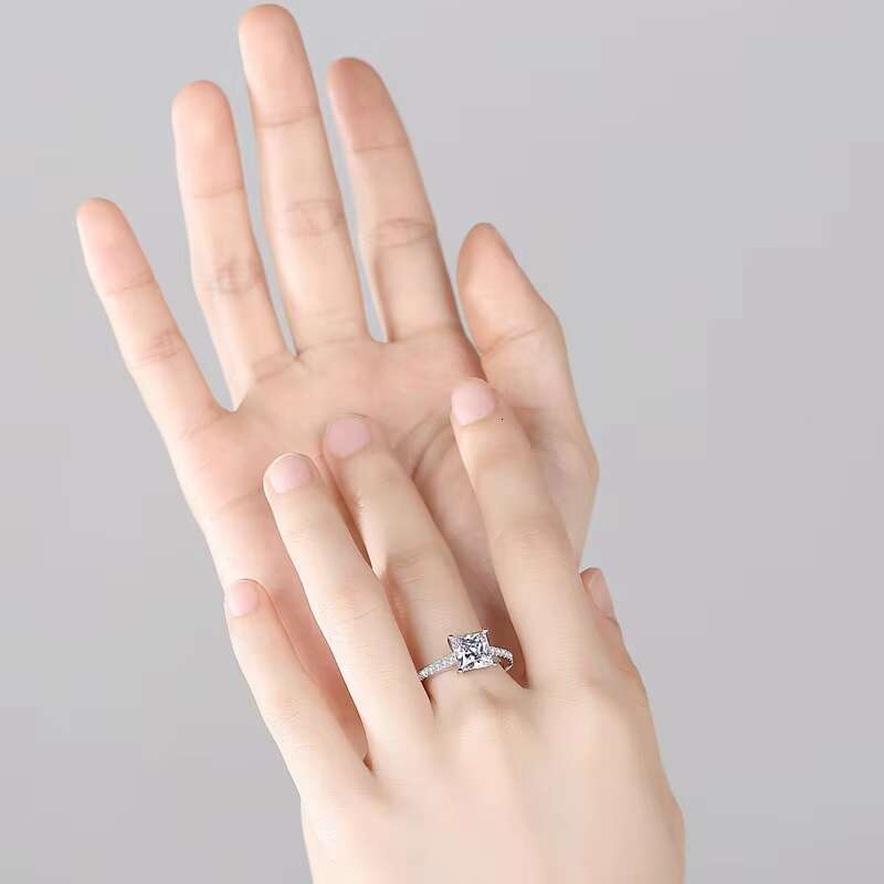 New Arrive Silver Jewelry Women Princess Cut 7*7mm Prong Setting Tarnish Free Real Silver Engagement Promise Rings