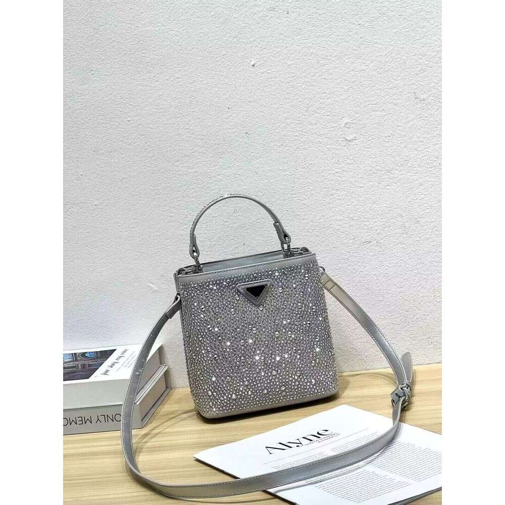 2023 New Mini Diamond-Studded Hotfix Handbag Flap Shoulder Crossbody Chain Women's Small Square Bag