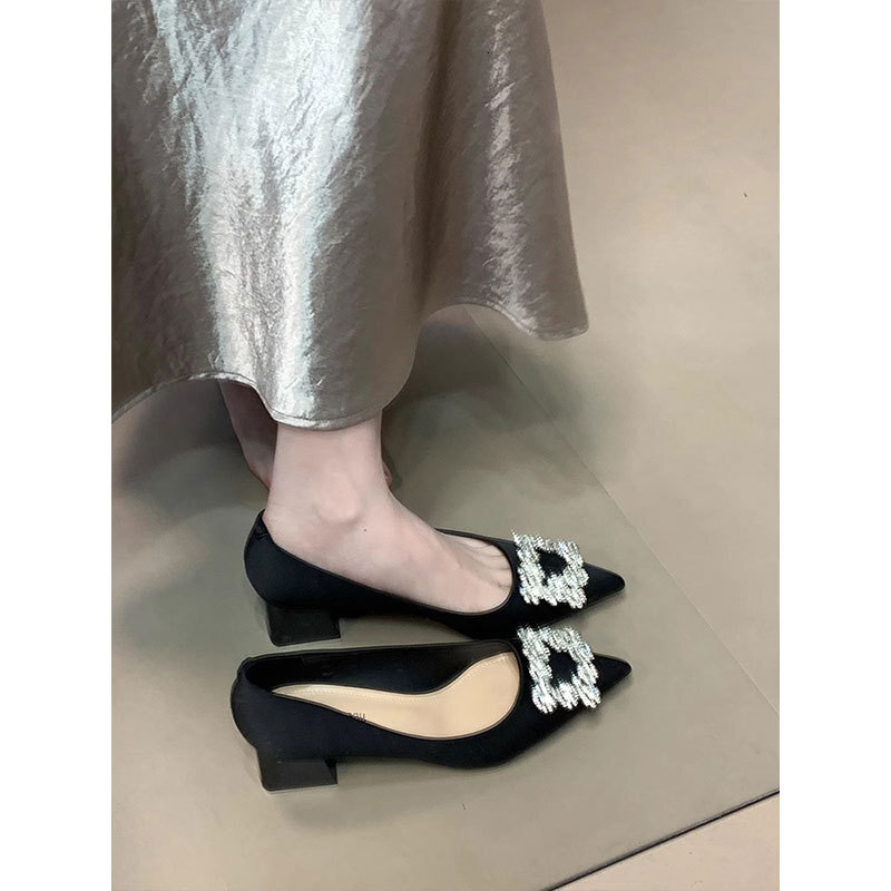 Ddmyoutdoor French Fairy Style Rhinestone Square Buckle Chunky Heel Single For Women New Satin Pointed Toe High Heels Bridal Wedding Shoes Outdoor Sho