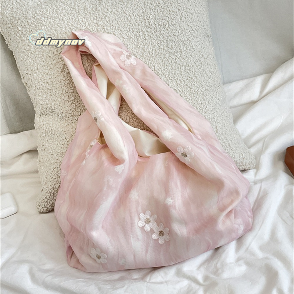 4692 Chinese Style Embroidered Artistic Fresh Fairy Canvas Single Shoulder Handbag Commuter Large Capacity Vest Bag ddmynov