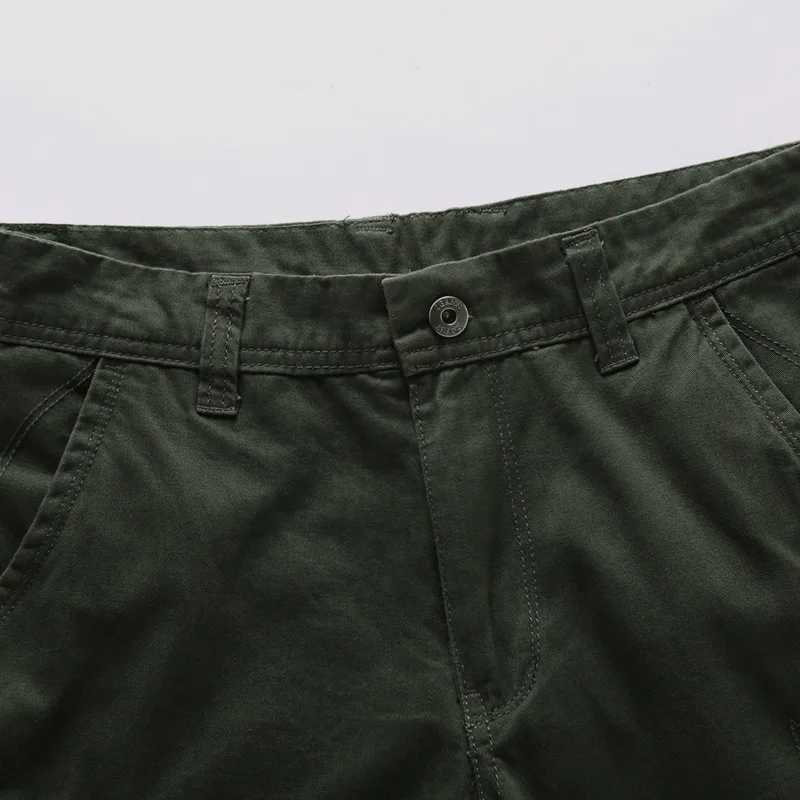 2025 Summer Mens Multi Pocket Military Cargo Shorts Male Cotton Green Mens Casual Tactical Shorts Short Pants No Belt W250614