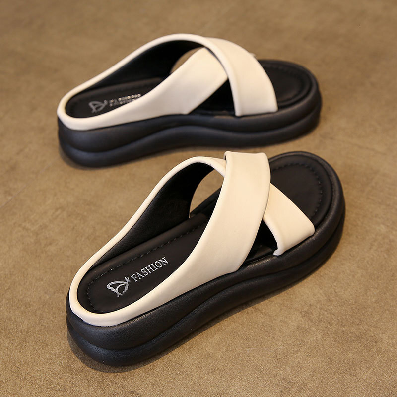 Ddmyoutdoor Women S New Summer Sandals Spring And Fashionable Soft Sole Suitable For Wearing With Dresses High End Feel Comfortable Slippers Outdoor S