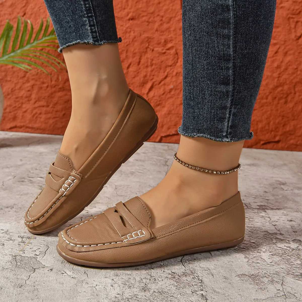 2025 New Women Shoes Flats Leather Sneakers Woman Casual Shoes Slip-Loafers Female Boat Shoes Big Size 44 XJ250614