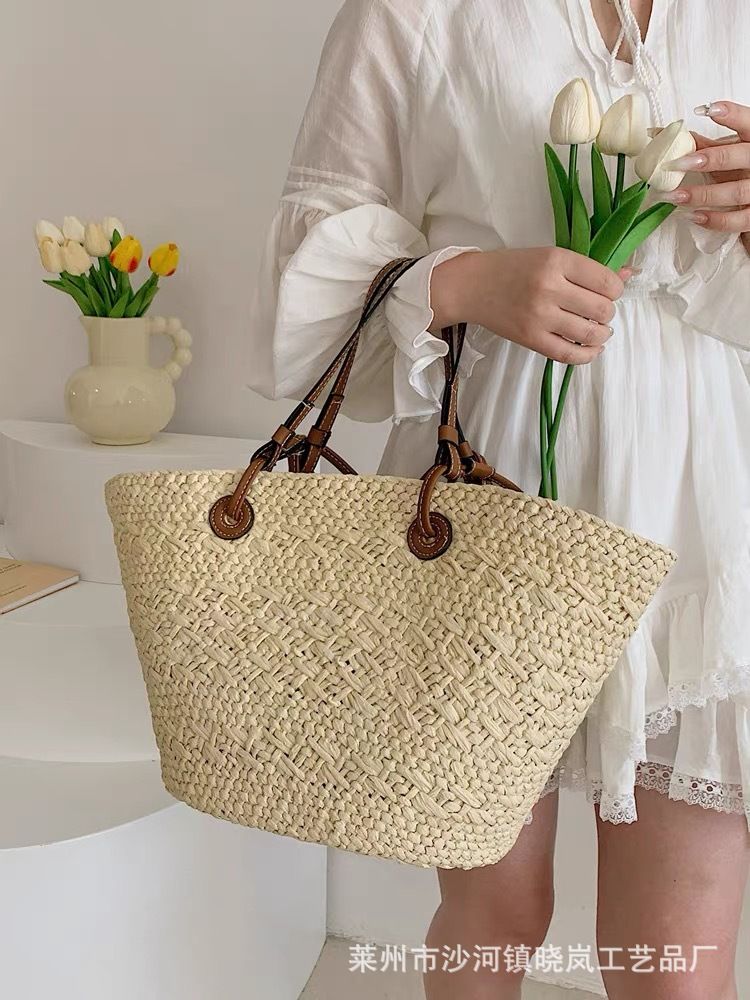 Hot Free Shipping Lafte Grass Hand Woven Straw Woven Tote Bags for Women Shoulder Raffia Bag Rattan Large Shopping Basket Beach Bag Luxury Crochet Han