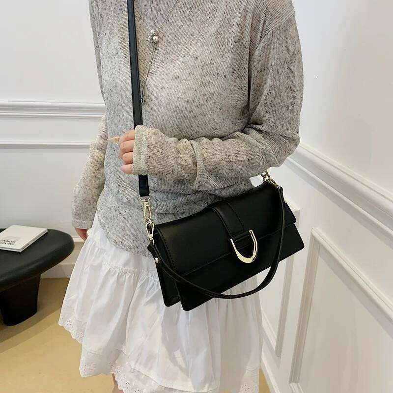 New Trendy Textured Female Korean Version Fashionable Foreign Style Wide Strap Shoulder Bag