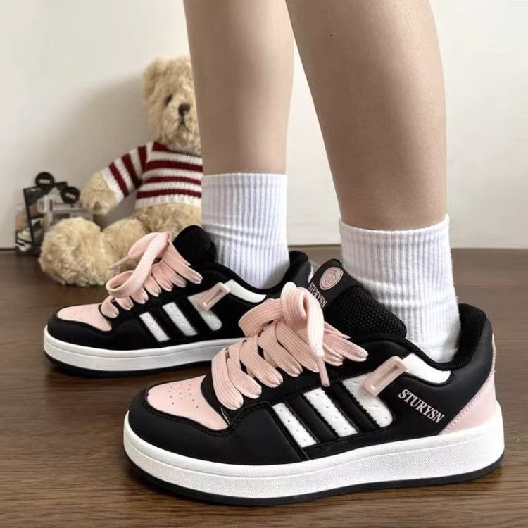 Ddmysports New Black Pink Thick Soled Bread Shoes Women Ins Style Spring Lightweight Casual Versatile Sneakers For Students Outdoor Shoes